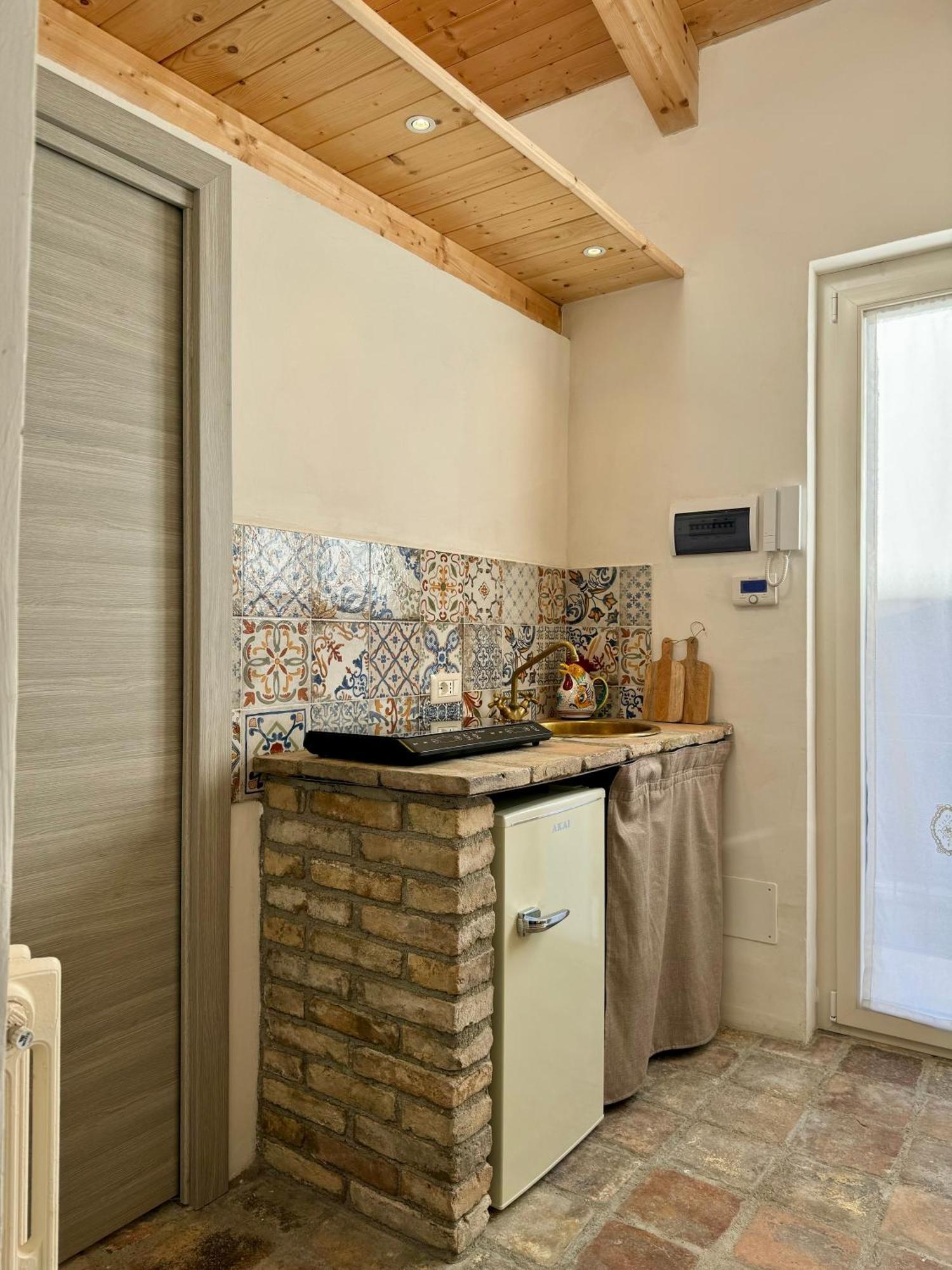 Retro Apartment Castel Di Sangro Exterior photo