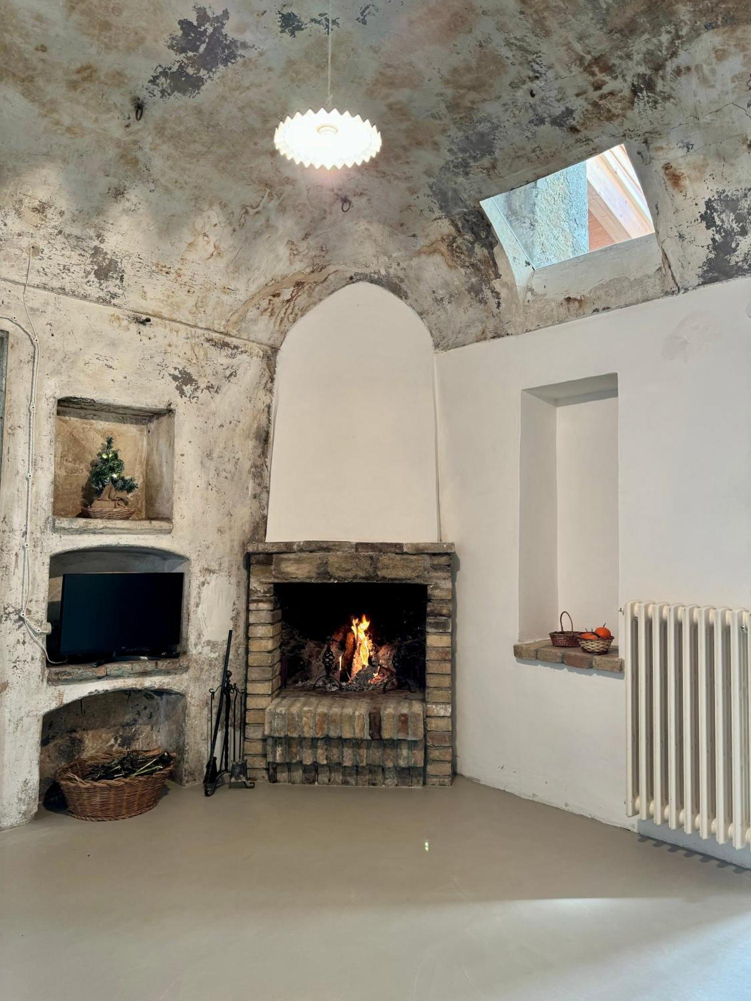 Retro Apartment Castel Di Sangro Exterior photo